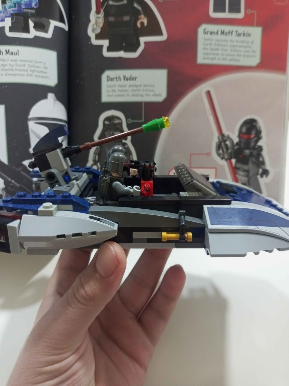 کوردی و عەرەبی 

سێتێکی زۆر دەگمەنی لێگۆ ستاروارسە ئەسڵی ٢٠١٣هەرسێ فیگەرە دەگمانەکەی لەگەڵە و هی ئەمەزۆن و شت نیە لە ٢٠١٩وە لای خۆمە و هەڵگیراوە و گۆڕینەوەش دەکەم .

مجموعة ليغو ستار وورز نادرة جدًا من عام 2013، تضم جميع الشخصيات الثلاث النادرة إنها ليست قطعة باليه أو منتجًا من أمازون، وقد٢٠١٩ احتفظت بها على الرف منذ ذلك الحين تبدیل موجود و توصيل السليمانية, العراق


**إذا كنت صاحب هذا الإعلان وتريد حذفه لأي سبب، رجاءا أرسل رسالة إلى الدعم الفني**