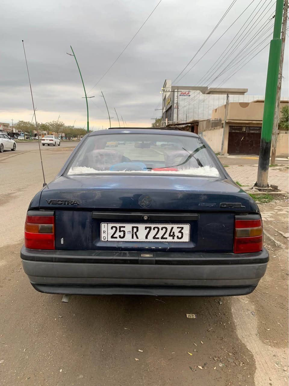 سلام عليكم اوبل فكترا للبيع موديل 1991 سلايت قفل مركزي حجم محرك ١٦ قايش عريض سيارة على وضع شركه جاهزه من كل نواحي بدون مصرف محرك لاصرف ولابخار سعر ٣٨ وبي مجال للطيبين *********** كركوك, العراق
