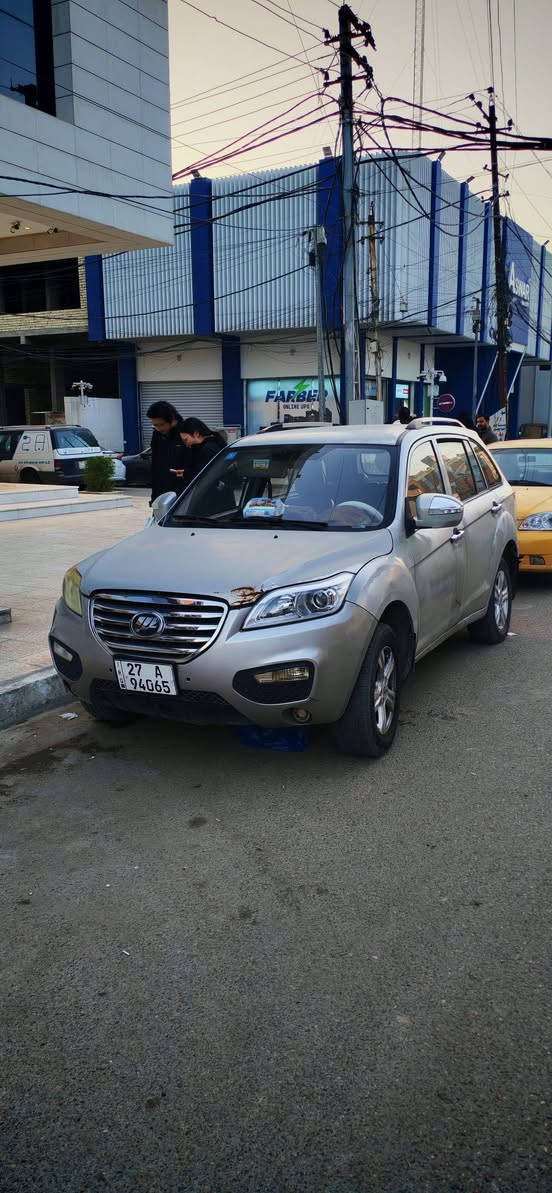 السلام عليكم
ليفان x60 محورة كورلا تحوير نظيف كلش و سياقتها حلوة
رقم انكليزي بأسمي تحويل مباشر
 مكانها بغداد - بغداد الجديدة
الكير و المحرك كفالة
كشرها بي هواي ملاحظات وطخات مثل ما موضح بالصور ومابي اي ضمان 
و بيها نقوصات
الشاشة الداخلية الاندرويد عطلانة
و البور ستيرن بي مشكلة
التبريد عطلان
رايدها ب 58 ورقة و بيها مجال
***********
موجود واتساب ايضا
