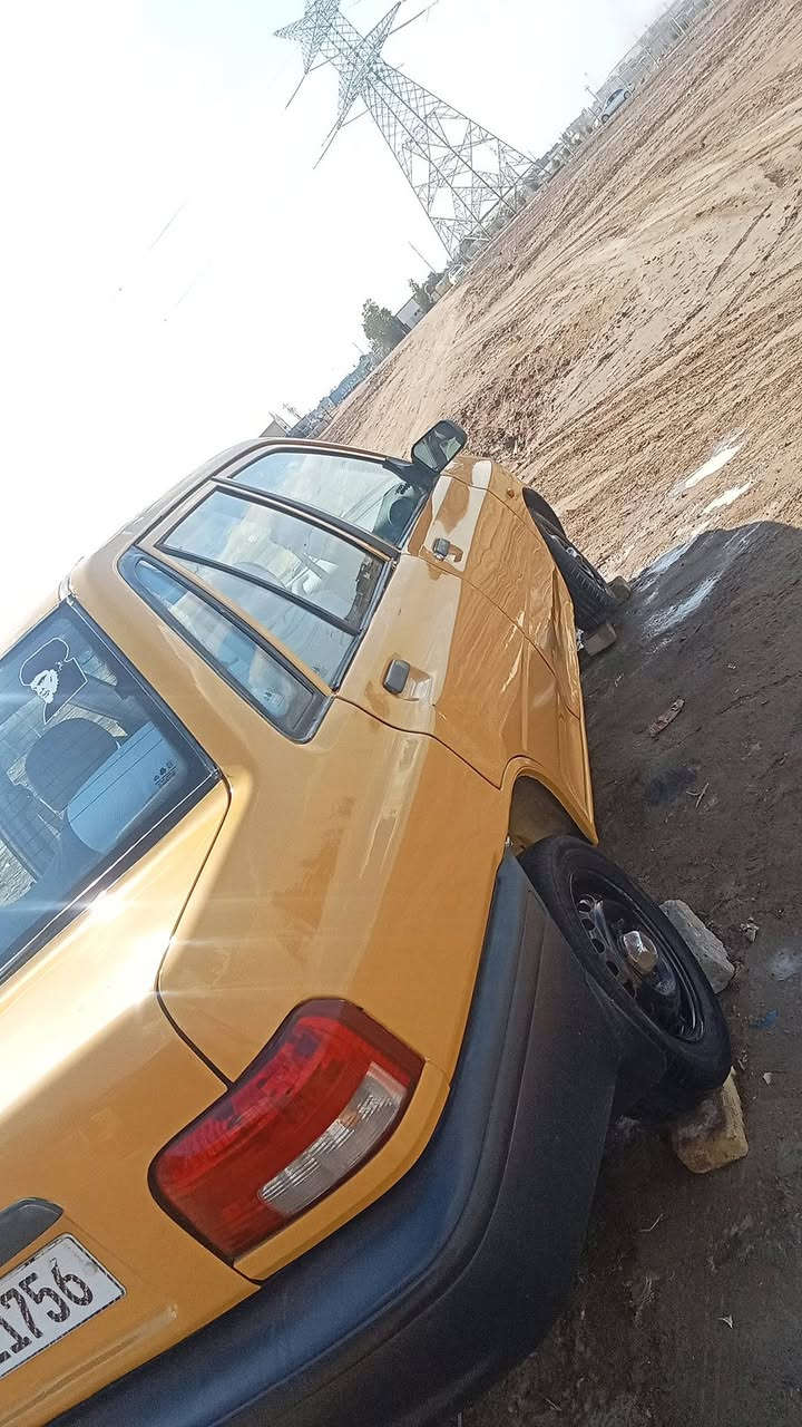 السلام عليكم سايبه للبيع 2013رقم انكليزي هيئ وقرامات مصفره كير ومكينه خير من الله شواصي مكفوله سيارة مرشوشه جماليه لا ضربه ولا معجون كهربائيات شغاله حداديه خير من الله فقط تبديل ادرايم دواخله نضيفه مابيهه خياسات السعر 34وبيه مجال للستفسار رقم ***********
