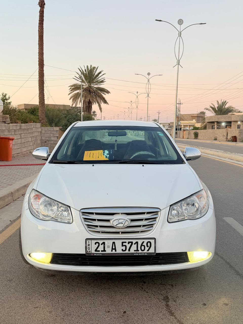 السلام عليكم…
للبيع بسعر مناسب جداً 99
هونداي النترا 2011 خليجي لون ابيض رقم سليمانية دولي سنوية جديدة بأسمناا…سياره خير من الله حيل حلوه واحلى من الصور…مواصفات نص فول 
محرك1600 شرط 
كير اوتو 
4 جام كهرباء 
بلاجكتور شركة 
يدات بيض 
وباقي المواصفات معروفة..
كير محرك صدر طخم تاير جدد جاهزة مجهزة بدون كل نقص…
سياره بيها نص الباب الخلفي وبيها نص الجاملغ الخلفي شوية بدون دواخل والباقي كفالة…
السعر99 وبيها مجال للشراي…
مكاني صلاح الدين الضلوعيه 
للاستفسار***********
