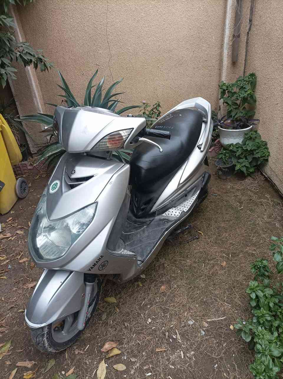 سلام عليكم دراجه سكنس فحل للبيع دراجه ختم واحد ويا الكفرات مكينه تخبل خير من الله مكاني بغداد الدوره ناقصها فقط باتري باتريها شغال بس الباتري الجديد يرجعها نكره سلف السعر 650 متواجد فقط عرقم ***********
