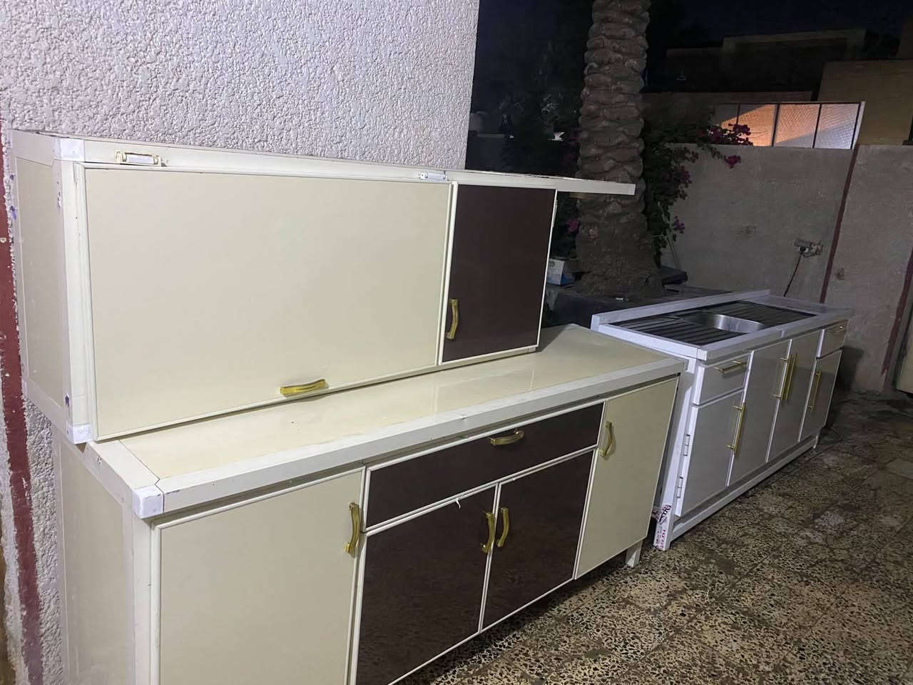 سلام عليكم كاونتر 2 متر
السعر225 وبي مجال
عنوان بغداد مشتل مطبك 
الرقم0773683307


**إذا كنت صاحب هذا الإعلان وتريد حذفه لأي سبب، رجاءا أرسل رسالة إلى الدعم الفني**