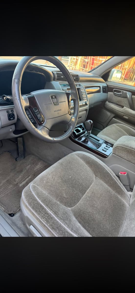 جنون ادوات ٤ دكم ديفور الكبير كصه قماره فقط سياره جاهزه من كلشي ب50 وبيه مجال العنوان البصره القبله ***********
