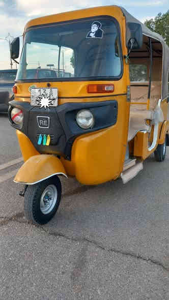 تكتك موديل 2020 رقم وسنويه كفاله بس شويه دحكات شوف العين مكينه مجفته بوشه وبستم تخم تار دوشمه نزالات  
***********
