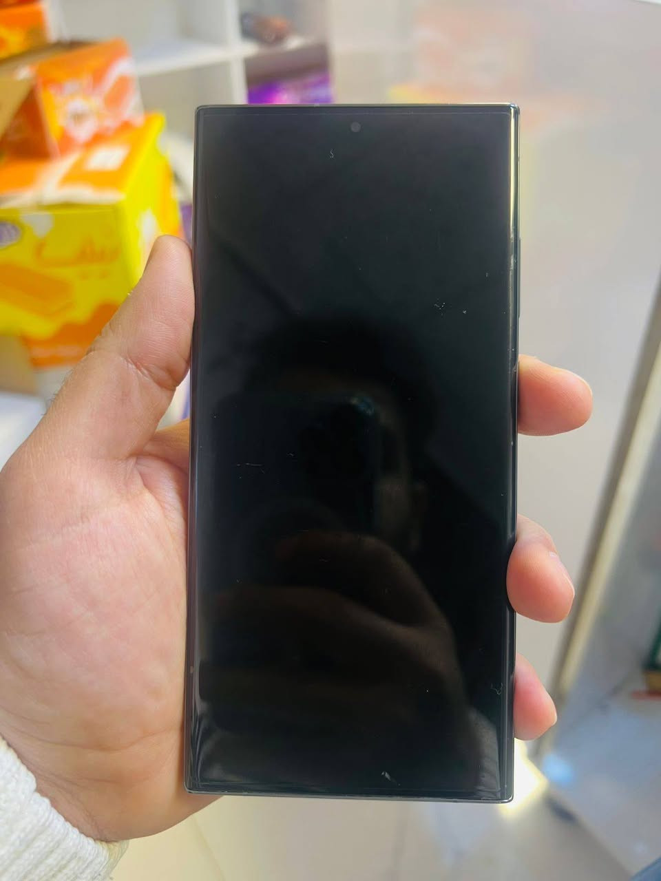 اس 23 الترا زيتوني نضافه 100  ذاكرة 265
السعر 700 او مراوس بايفون مكان ديوانية
***********
