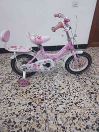 بيسكل جديد استعمال قليل ب ٣٥ قفل مكان حي العامل رقم07717496240
