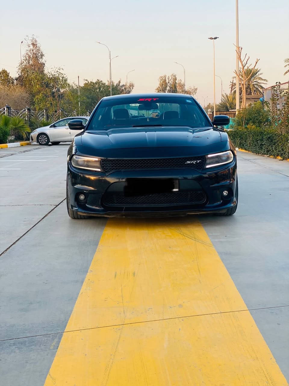 جارجر 2016 السياره sxt كامره دواره شاشة جبيره كشنات حضن كشن كهرباء قطعتين تبريد تشغيل عن بعد السياره ضررها بمريكا فقظ جاملغ جهة السايق بدون ايرباك ومبدل اصلي وبالعراق باب انصبغت اثر شخوط و صدر جديد تايرات جدد مكينه وكير خير من الله مكفولات من كلشي وفقط دعامية srt
ديالى بعقوبة 
غير متواجد ع النت .... 
الاتصال ع الرقم ***********
وبخدمتك 
السعر ١٧٠ وبيها مجال اخوتي
