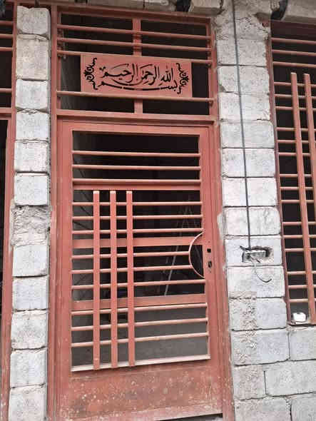 شبابيج للبيع العوان حي المعلمين جدد مابيهن شي كليوانات كلهن جدد لتواصيل على رقم ***********
