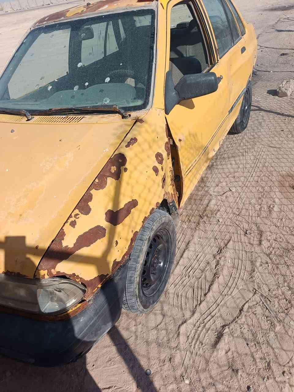 سلام عليكم سياره البيع سايبه 2012 مكينه وكير حلوات العوان بصره سعر 650  الف رقم ***********
