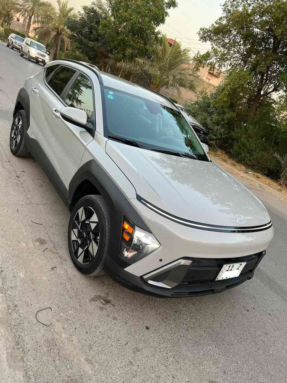 السلام عليكم
هونداي كونا 2024 امريكي رقم بغداد. 
فول مواصفات عدا بانوراما 
الحادث. : دعاميه فقط مفتوحه بدون اي ضرر 
ملاحظه:  3 قطع كلير امريكا بدون تصليح او حادث 
رقم الشاصي : KM8HBCAB2RU109883
السعر 17800$
للاتصال : ***********
العنوان : بغداد حي الجامعه
