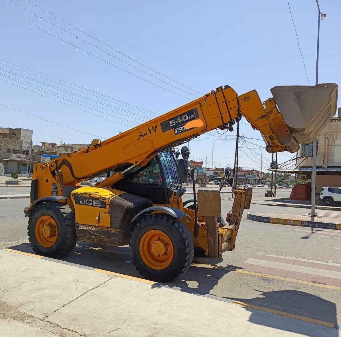 جيسي بي موديل ٢٠٠٤ بمب نوزل
بدون ضبخ بلادي طويل سلايت ١٧متر
مكينه شغال جاهز رقم سليماني
سعر ٢٦٠$ مجال
@أبرز المعجبين
***********☎️
