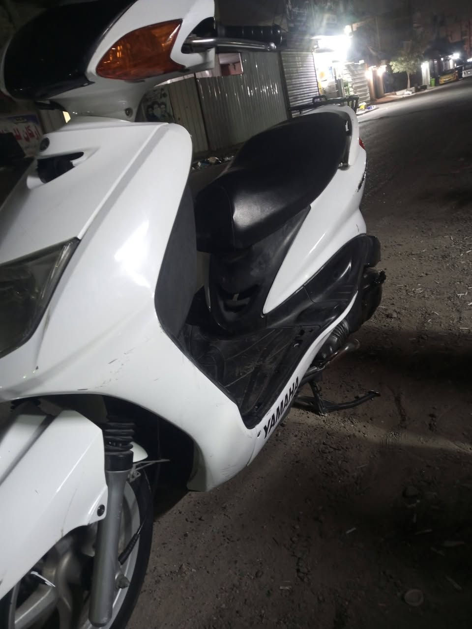 سلام عليكم دراجه سكنس نثيه ياباني كلشي شغال ما بيها كل نقص صار أقل سنه نازله رنبه أوراقها  اكمله سعر ٦٥٠ رقم تواصل *********** مكاني مدينه الصدر
