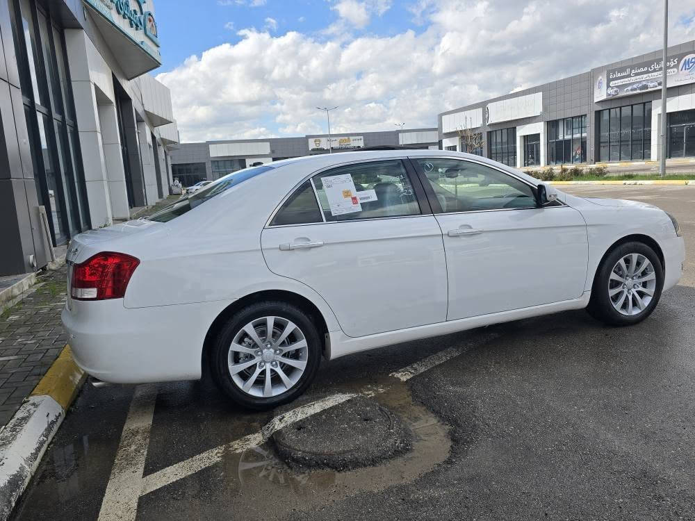 جيلى ئيميگراند 2014 
مواسه فات(توماتيك عادى جام و ئاوينه كاره با ناو زه رد كوشن جلد سلايت حاسه ويل كه ب) به شه رتى(گير و مه كينه و ته بريد و كه رمى و ته قه و ره قه 
ته حويل غرامه به شه رت بوياخ يه ك به له ى بجوك بى ليدراو و شت نرخى ٧٧ كه لاو معامه له سه ياره كه نمونه يه له جوانى و باكى مشته ريت تيل بكه *********** سليمانى ناو شار السليمانية, العراق
