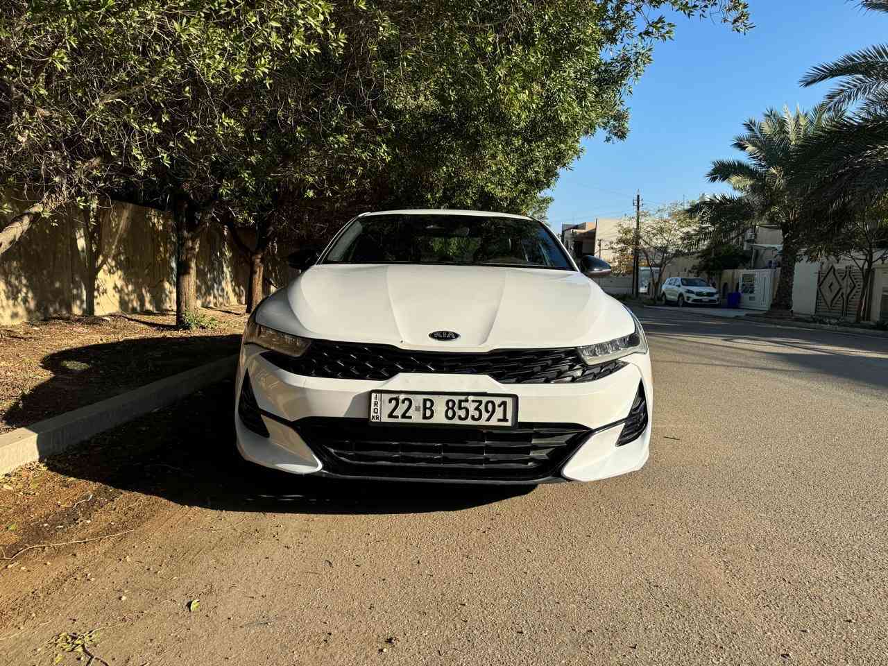 كي فايف 2021 وارد امريكي جي تي لاين رقم اربيل بأسمي 
المواصفات 
1600 تيربو 
ماشيه 40 الف كيلو متر 
كشنات جلد اسود 
بصمه
رادار امامي و خلفي و جانبي
مثبت سرعة
توقف تلقائي
سايد بريك دكمة
الحادث جاملغ خلفي وباب خلف السائق كما موضح بالصور
مكان السيارة بغداد 
السعر 192 
***********
