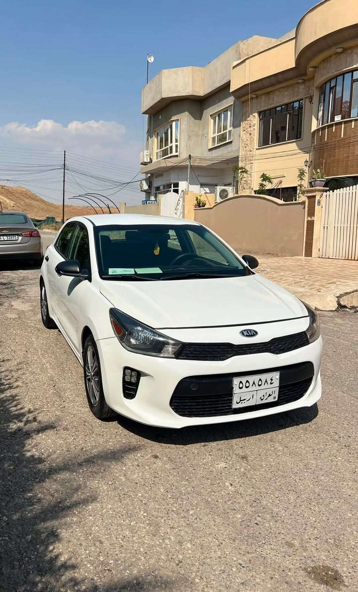 كيا ريو
موديل 2018
بوند فقط صبغ بدون دواخل 
رقم اربيل شرط التحويل 
محرك وكير على وضع الشركة 
ماشيه 80
مواصفات
شاشة +كامره دوراه 
محرك 16 لا صرف ولا نفخ 
كير توماتيك 
تحكمات استيرن 
ويل كب 
تبريد ثلج 
وباقي مواصفات معروفة 
السيارة جاهزة ما ناقصها شي 
للاستفسار اتصل على الرقم ***********

