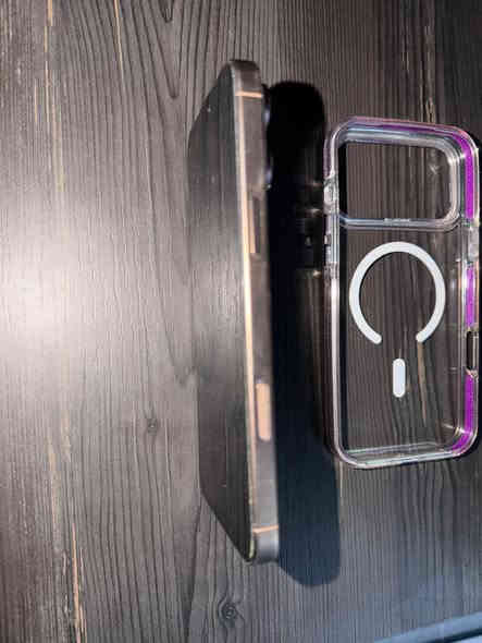 السلام عليكم ايفون ١٦ بروماكس مشتري جديد شرق اوسط ماستر داخل ضمان نضافة ١٠٠ ذاكرة ٢٥٦ بطارية ١٠٠ وكل تفاصيلة داخل المنشور المكان بغداد 
واتساب ***********
