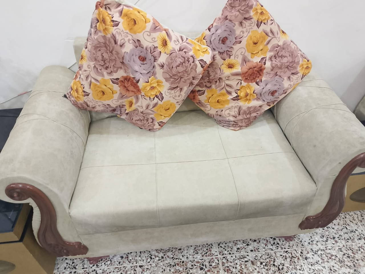 تخم عشر مقاعد للبيع بغداد الحسينيه


**إذا كنت صاحب هذا الإعلان وتريد حذفه لأي سبب، رجاءا أرسل رسالة إلى الدعم الفني**