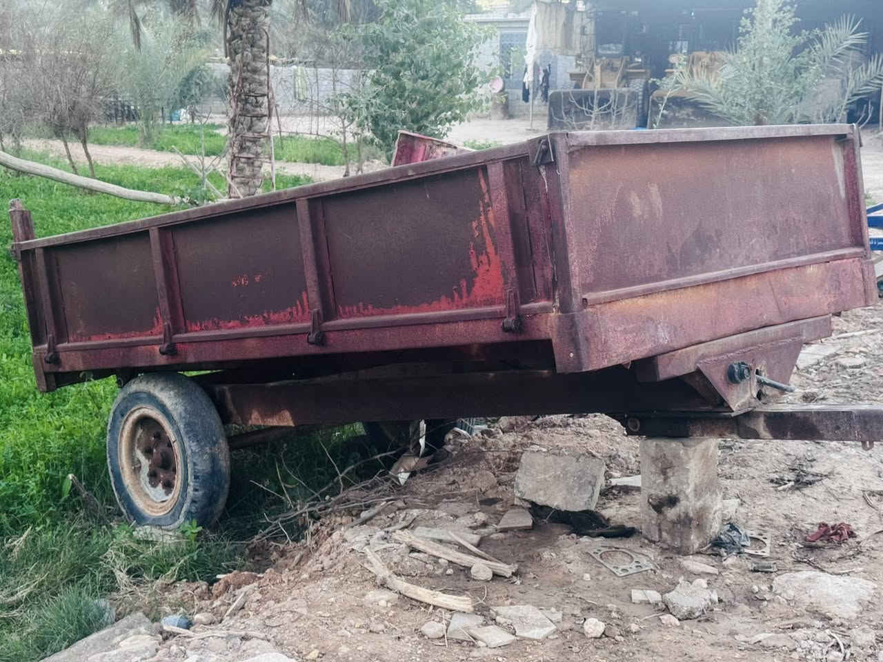 السلام عليكم للبيع عربانه سكندريه جاهزه وكامله ونج صونده مكانه كربلاء ***********
