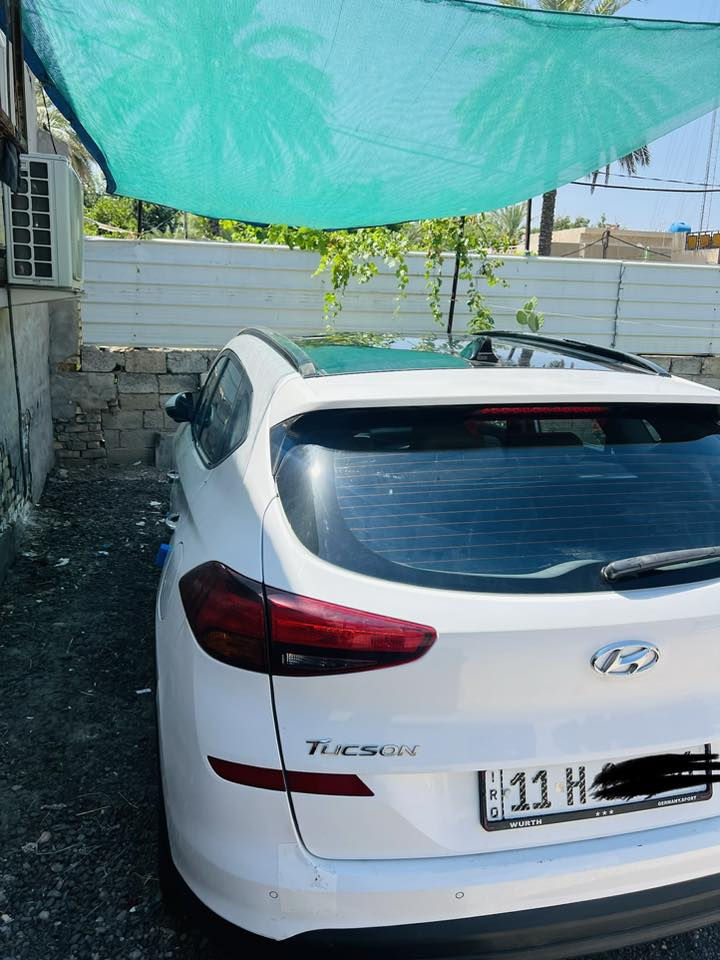 للبيع توسان موديل ١٩خليجي شركه الكاصد فول موصفات مكفوله كفاله عامه من صبغ وبارد ومن تبديل كير محرك كفاله برغي مامفتوح بيها تبريد ثلج محرك 2000دوش ماشيه 86حقيقي رقم بغداد باسمي تحويل ثاني يوم مباشر مكاني بغداد تاجي رقم هاتف ***********واتساب موجود السعر 200بيها مجال بسيط مع سونار
