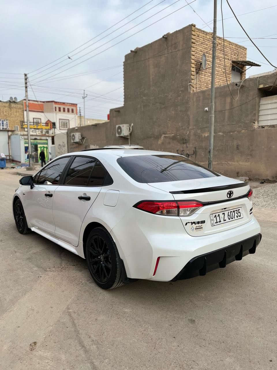 كورلا 2025 s فول 1/1
السعر 152 ورقه وبي مجال بسيط للشراي 
بيها بارد إصبعين فقط بهلال الجاملغ الخلفي باقي السياره كفاله 
فتحه 
جلد 
كشن كهرباء 
بلاك ادشن 
معروفه مواصفات الاس فول 
مكاني زيونه 
***********
