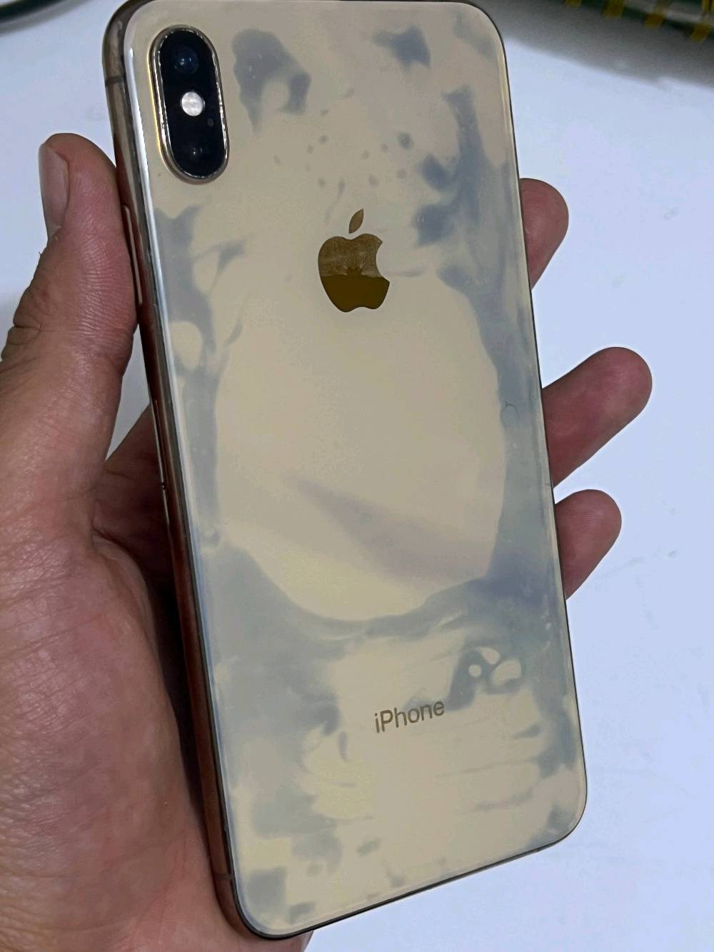 السلام عليكم جهاز   iphone xs max 
جهاز حلو بس نسيت الرمز وقفل ايكلود وماحصلت شخص يفتحه الي يكدر يفتحه يراسلني وبيع هم ابيع

تفاصيل الجهاز
256ك
شاشة مستبدلة نوعيه ممتازه 
بطارية مستبدلة نوعيه زينه %99
فيس ايدي متوقف ❌
اتصال سيمكارت كامرات مايك واي فاي  كله شغل وسليم ✅
الظهر بدلته وطلع عندي بي طكع مال سيلكون
وهذا فحص الجهاز كدامك بالحاسبه امانة الله هذا البي الجهاز عجبك راسلني وتدلل ***********