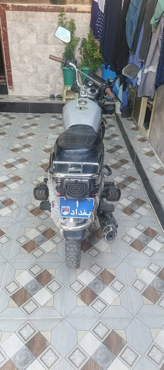 سلام عليكم سيڤان موديل 25للبيع فقط
الدراجه كفاله عامه مناقصها برغي كهربائيات كلها شغاله اوراق كامله السعر675وبيها مجال
 العنوان ديالى بعقوبه فلكة الامين هـ/***********
