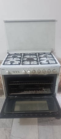 طباخ ٥ عيون • فرن شغال • نوعية ثقيلة