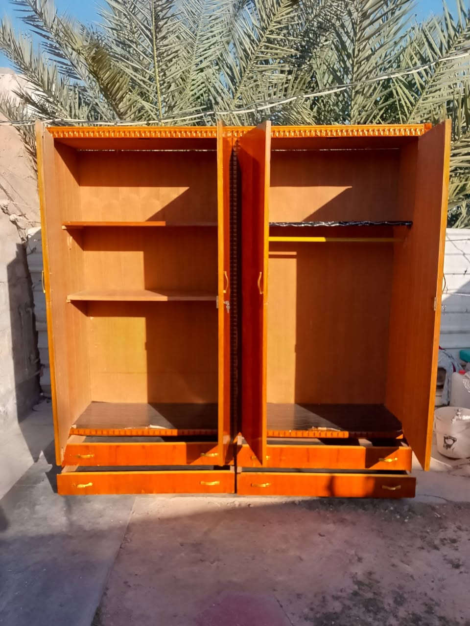 سلام عليكم للبيع كنتور اربع ابواب صاج نضيف صبغ وتلميع وقفاله جديد سعر 225 وبي مجال


**إذا كنت صاحب هذا الإعلان وتريد حذفه لأي سبب، رجاءا أرسل رسالة إلى الدعم الفني**