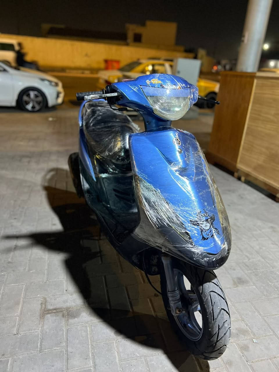 السلا عليكم دراجة ماكس عدل لون سمائيه مفتوحه مره وحده اصلي سلف هندر واحد دراجه نضيفه ماشالله بدلتها سلف جديد كابريته جديد لايت زنون ابو10الاف عالي ناصي اشاير شغاله امامي خلفي سكن الخلفي شغال كشن نضيف تايرات جدد دبلات اوكي بعد بيها هواي تفاصيل تجي واني خادم السعر550قفل مكاني البصره المعقل قرب أعداديه  الابله الهاتف. ***********
