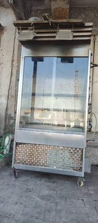 شوايه دجاج مستخدمه قليل نظيفه سعر ٥٥٠ الاستفسار 07721655210