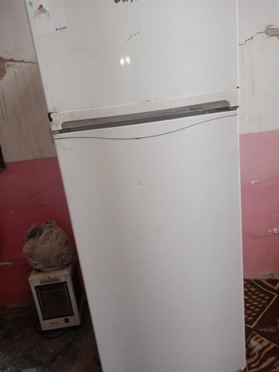 ثلاجه للبيع شغاله كلشي مابيع السعر 70 بيع مستعجل


**إذا كنت صاحب هذا الإعلان وتريد حذفه لأي سبب، رجاءا أرسل رسالة إلى الدعم الفني**