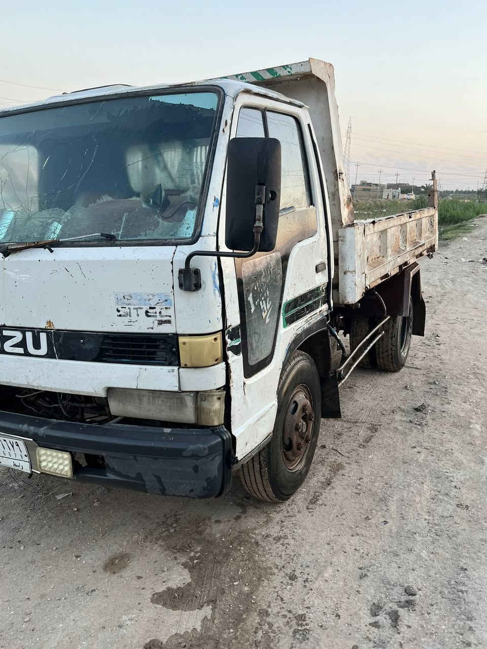 ازوزه للبيع موديل 92مكينه نضيفه تجفيت جديد سعر62وبيه مجال بسيط وترهم مراوس ***********
