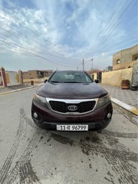 سورنتو ٢٠١٣ • محرك ٢٤٠٠ • رقم بغداد باسمي