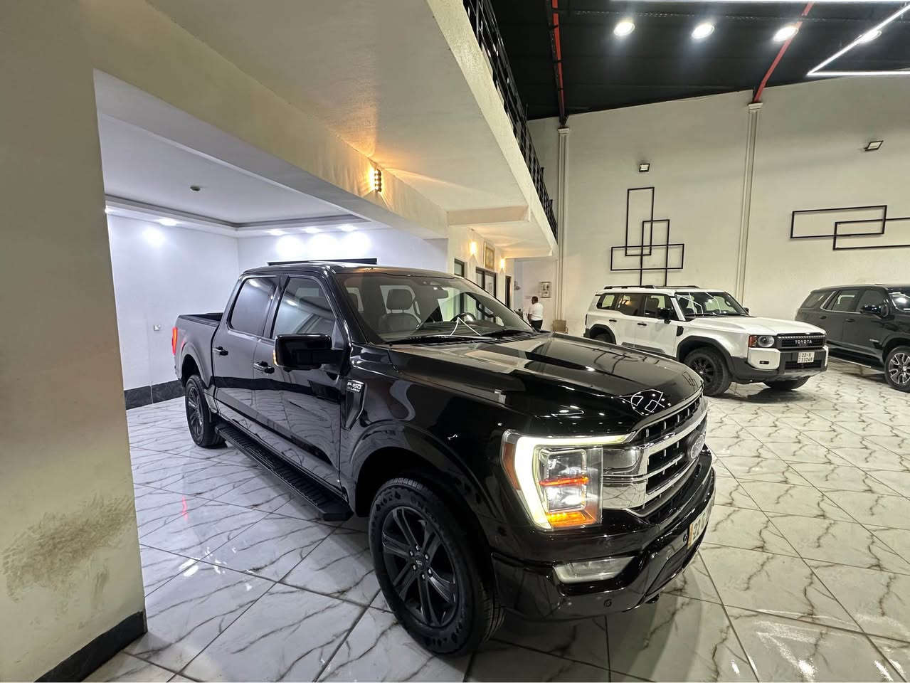 فؤرد-F-150
موديل-2023
مواصفات-LARIAT-فول
سلندر-V-8
صبوخ-1قطعه
ماشي-75000ميل
***********
*********** أربيل, العراق
