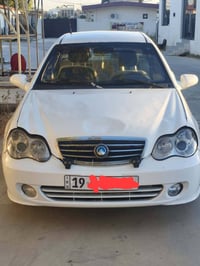 سيارة للبيع سيكي موديل 2013سيارة بأسمي طالب عليها ب 28وبيها مجال التوا...