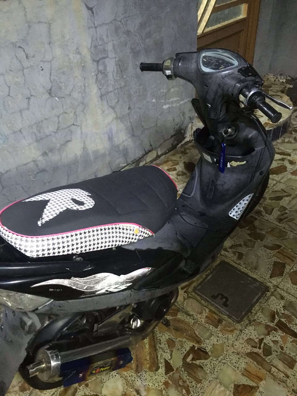 ماكس عدله للبيع 🔴الدراجه كلها بلاديه بيها صولنصه ستيل رياضي السعر 700 وبيها مجال مكاني قرب شهداء سيف سعد رقمي ***********
