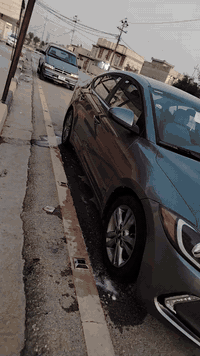 سلام عليكم النترا 2018 رقم أربيل جديد تحويل او وكالة مكينة 200 السيارة بيهة اربع أصابع بارد بخشم الجاملغ الأيمن والباقي كفالة السيار شاشة جبيرة تحكم جهتين رادار جانبي اعدة البصمة و الفتحة سعر السياره 132 وبيهة مجال الاستفسار عل الرقم ***********
***********👍
