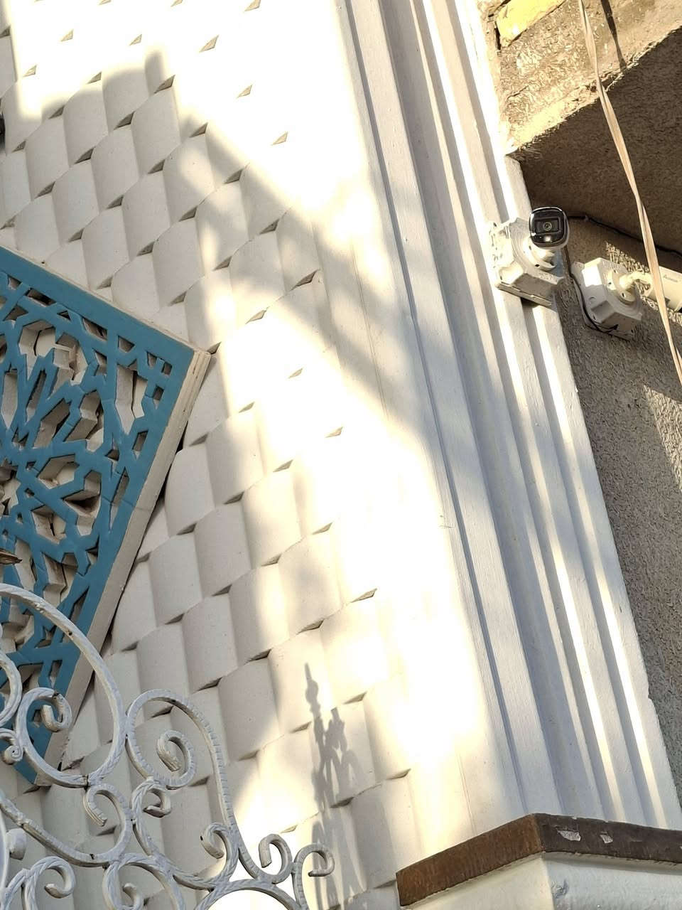 تنصيب وصيانة كاميرات المراقبة – كربلاء المقدسة (جميع المناطق)

· تركيب احترافي لكاميرات الأمن والشبكات.
· صيانة شاملة وبرمجة أجهزة التسجيل.
· فنيون ذوو خبرة وسرعة في الاستجابة.
  📱 للاستفسار، تواصلوا على الرقم: ***********
