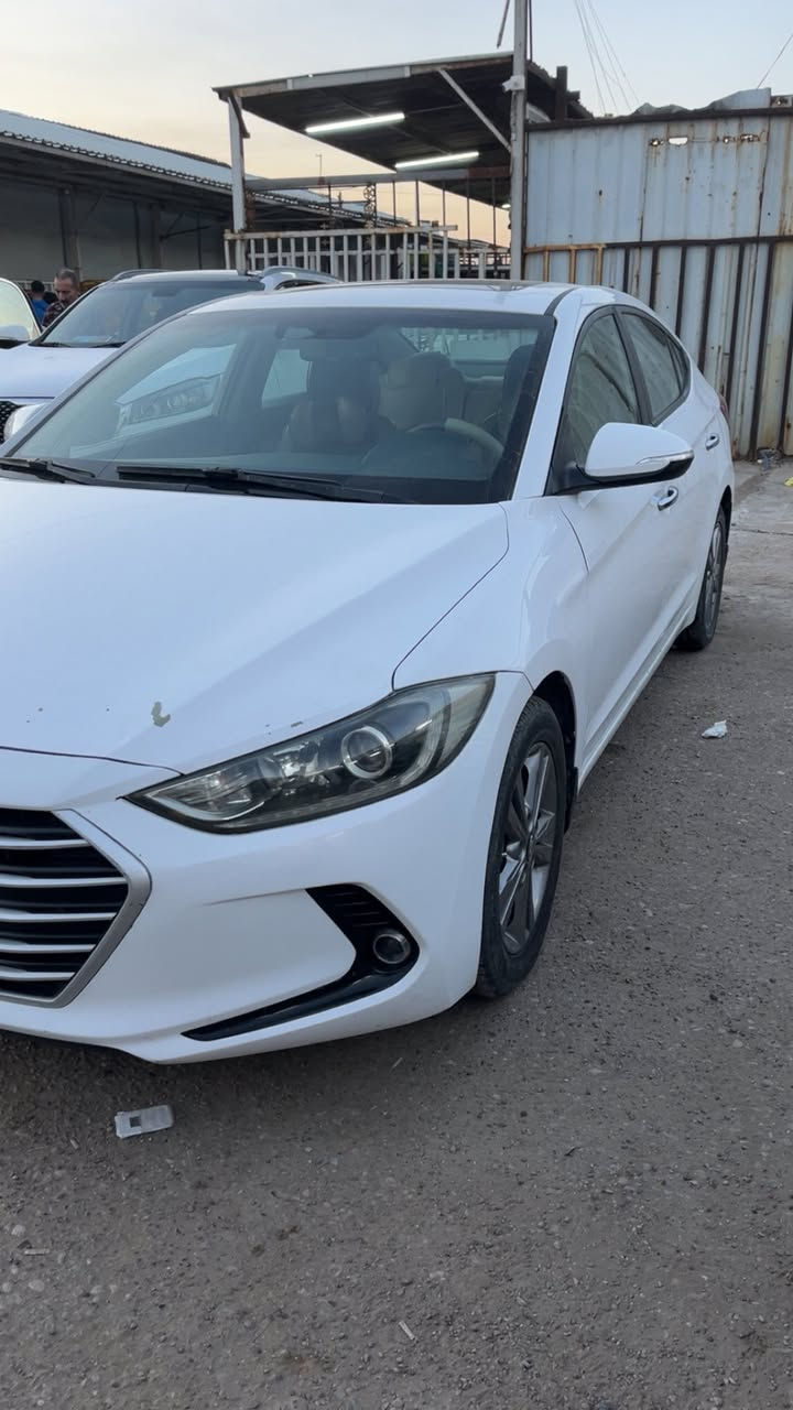 السلام عليكم النترا 2017 
خليجية السعر 137 وبيها مجال بسيط 
المحرك 2000 
التفاصيل سونر 
بأسمي 
***********
