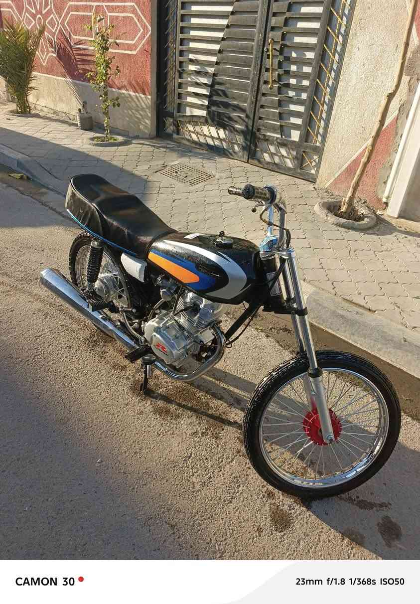 سلام عليكم  إيراني رقم وسنويه تنتهي ب ب ٢٠٣٠ مكاني بصره زبير دراجه بعدها جديده كلش توني معمره سعر مليون و 600 غير هاذ سعر لاطبلي خاص رحمه لهلك 

***********
