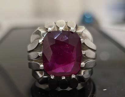 محبس ياقوت أفريقي
محبس ياقوت أفريقي مشروط 
صياغه المبدع امين 
المقاس ٢٣ 
البيع داخل نطاق الحله او بغداد فقط 
التواصل علي الخاص فقط


**إذا كنت صاحب هذا الإعلان وتريد حذفه لأي سبب، رجاءا أرسل رسالة إلى الدعم الفني**