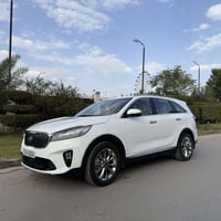 🚗 كيا سورنتو 2020 للبيع 7 راكب – فول مواصفات – مكفولة محرك 6 سلندر قوي...
