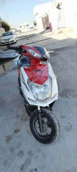 دراجه ماكس سكنس ياباني اصلي مابي اي عيب كلة شغال شرط محرك مامفتوح مابي لا صرف ولا بخار شلعة معدل فول كهربائيّات كلها شغال نكر السلف هندر شغال كابريته بلاديه صالنصا بلادية كفرات نضيفة تايرات جدد الدراجة مكفول كامل 

السعر350وبي مجال 

***********
