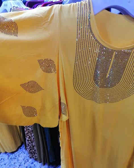 من قلب أربيل، يقدم لكم "معمل هبة" خدمات الخياطة المتكاملة. لأننا نعلم أن التاجر يحتاج إلى جودة ترفع الرأس وسعر ينافس في السوق، نحن هنا لخدمتكم.
✅ ما نقدمه لكم:
• تنفيذ كافة الموديلات دشداشة تراك حجاب وجبب وبشت وجميع انواع الموديلات (مصانعة أو جاهز) حسب طلبكم.
• خياطة ممتازة وتشطيب (Finishing) عالي الدقة.
• التزام تام بالمواعيد وأسعار تنافسية جداً.
دع بضاعتك تتحدث عن جودتها.. وابدأ موسمك معنا بقوة.
📍 أربيل
📲 للاستفسار والاتفاق عبر الواتساب:
***********
