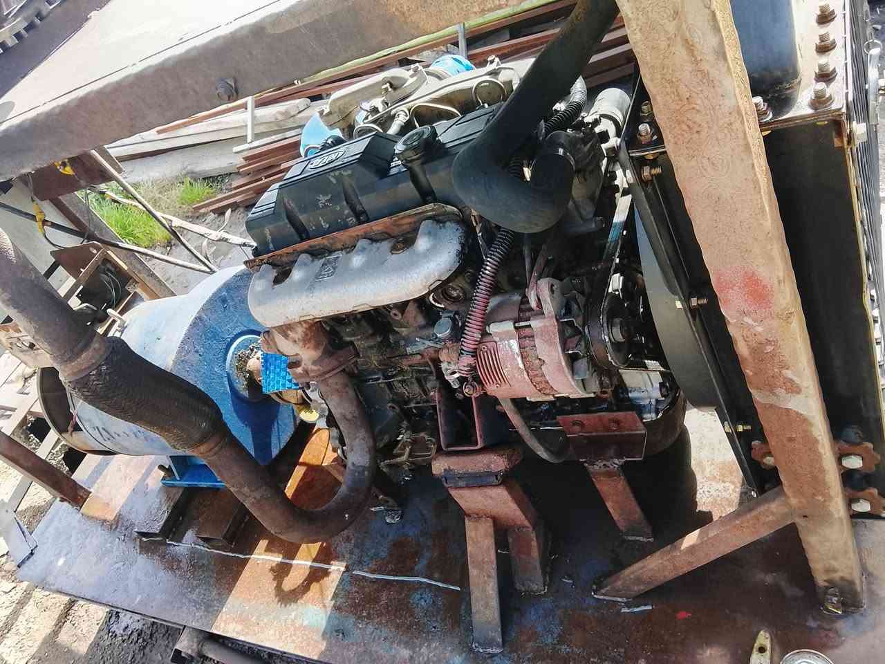 سلم عليكم كيه اللبيع شغاله عنوان بغداد سعر مليون نص بيه مجال رقم ***********
