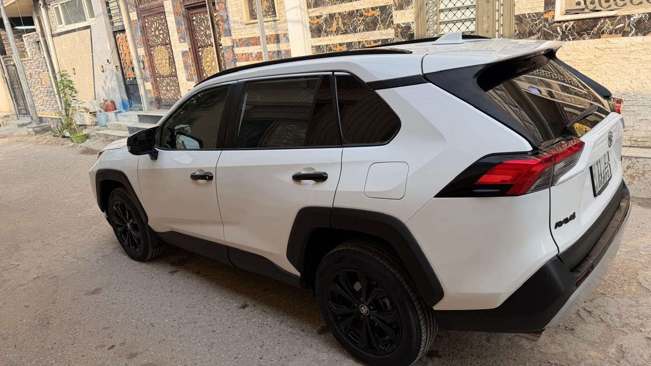 رافور 2022 ( بانزين2500) دفنجر فورويل فول عد الفتحه بيه قطعتين صبغ رقم بغداد بسمي السعر 210او بيه مجال مكاني
كربلاء (***********)
