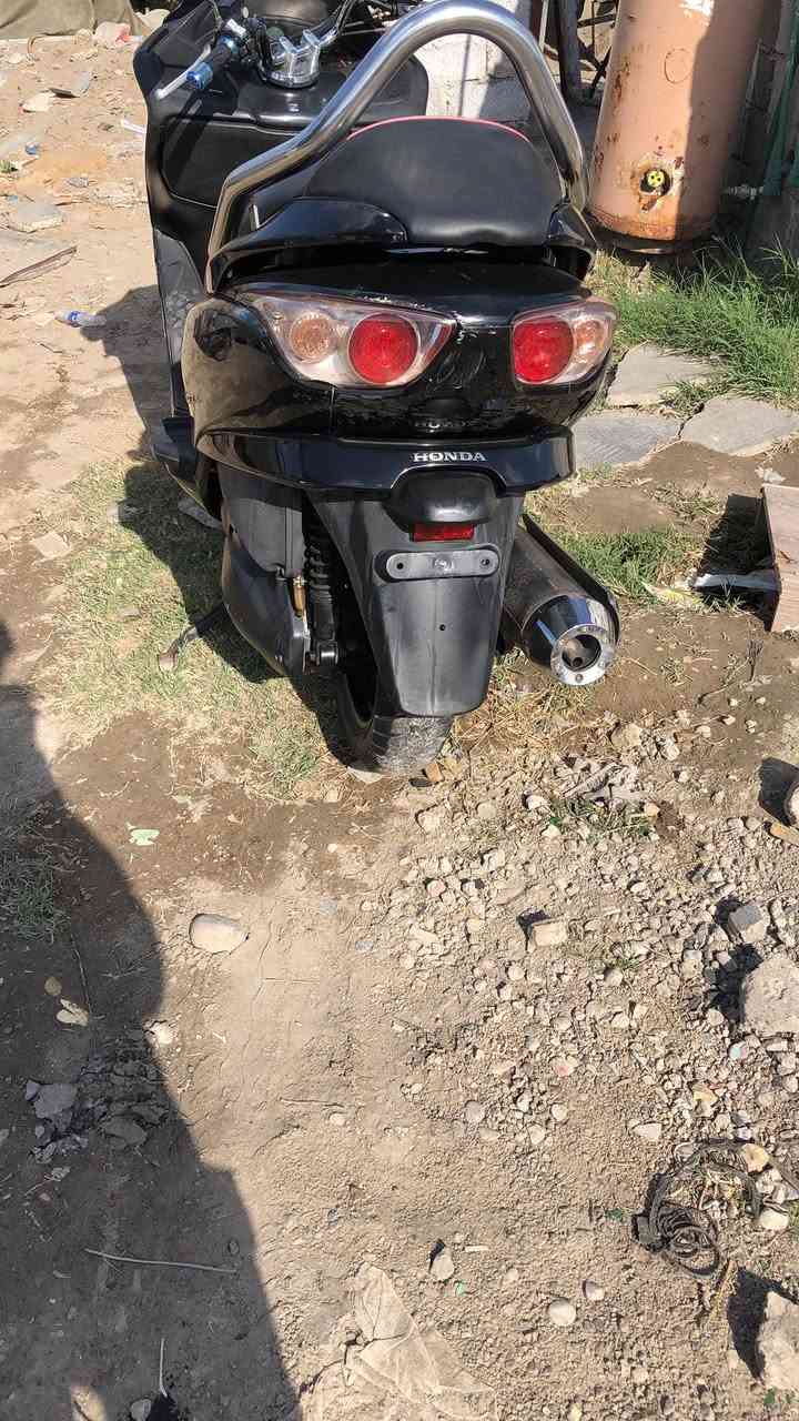 فورزه صفر 8دراجه جديده كفالة عامه مكنيه كلاجات كفاله كير شغال 7تحويله دراجه خير من الله اريده مراوس سلفر ونج ونتراهم على فرق لاتنسه دراجه جديده على ايدي اروح وجي بيه الدوام دهن كله موتل كل 15يوم ابدل ***********
