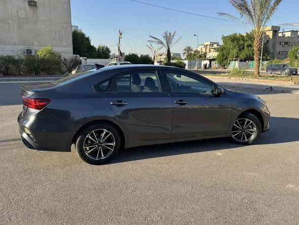 كيا فورتي 2023 LXS
فول مواصفات كشنات جلد 
حادثها خلفي فقط ! موجود بالصور
تحكم ستيرن
لون نفطي
مرقم بغداد باسمي تحويل ثاني يوم
155 وبيها مجال
مكانها بغداد زيونه ساحه ميسلون
للاستفسار 
*********** 
متوفر واتساب
