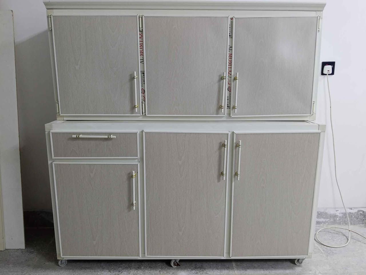 ئەم کەوانتەرە بۆفرۆشتن ئەلەمنیۆمە قیاسی 150سانتیمە تازەوجوانە نرخ 140 هەزار  سلیمانی السليمانية, العراق


**إذا كنت صاحب هذا الإعلان وتريد حذفه لأي سبب، رجاءا أرسل رسالة إلى الدعم الفني**